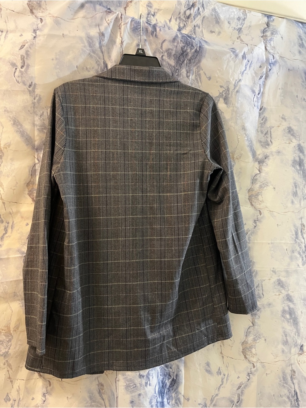 Women’s Gray Plaid Blazer Jacket - Classic Tailored Style